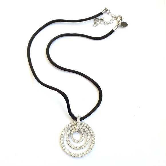 Nolan Miller Rhinestone Necklace Pendant Silver Tone Layered Multi Circle 16" - Picture 2 of 4